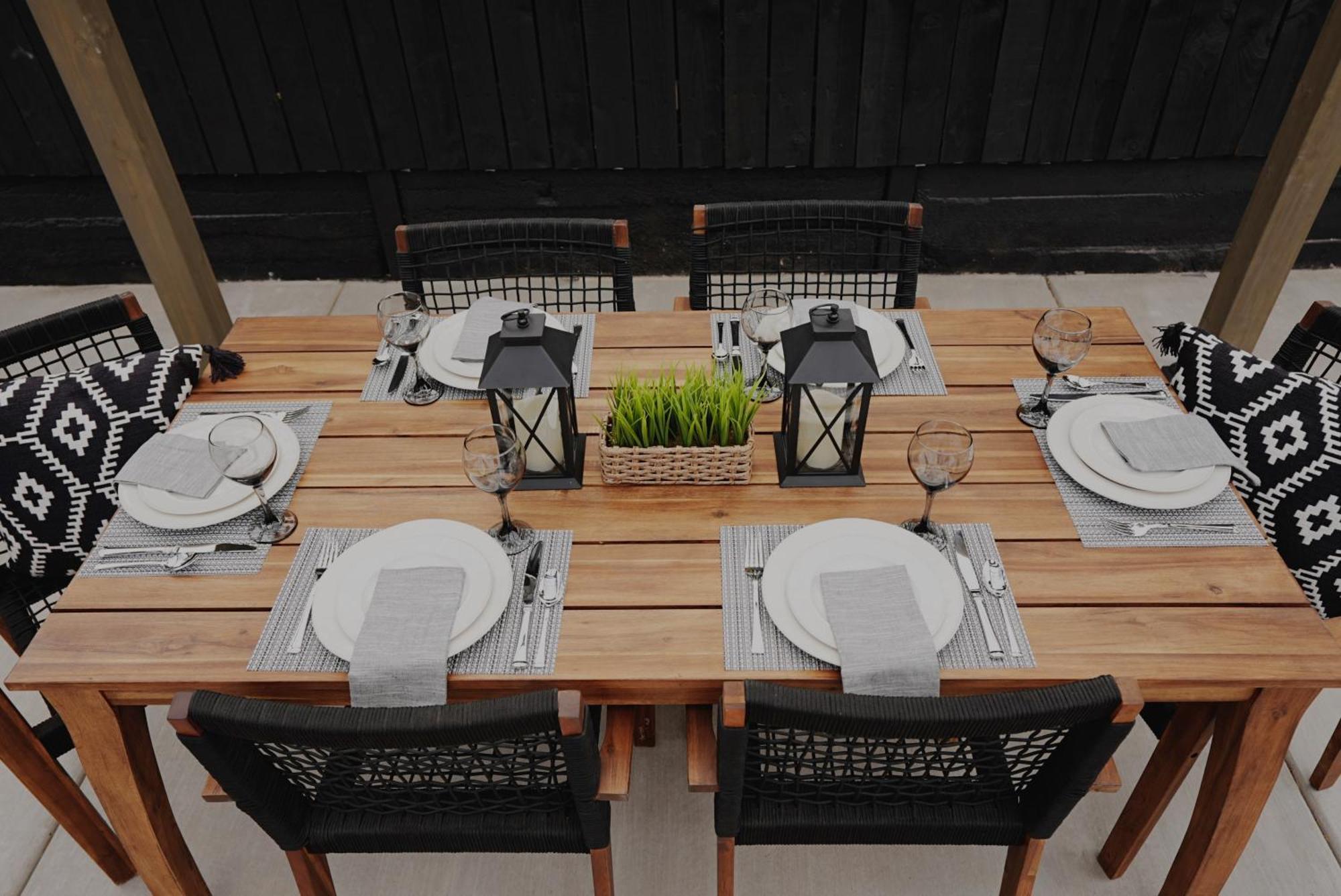 Centrally Located! Remodeled! Huge Backyard! The White House ألباكركي المظهر الخارجي الصورة